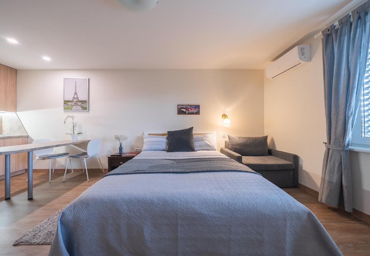 Gyneju Self Check-In Apartments ヴィリニュス エクステリア 写真